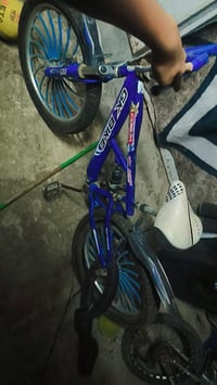 BMX • حجم ٢٦ • يحتاج جوب وتاير