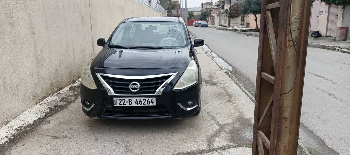 السلام عليكم الحلال للبيع 
‏نيسان صني موديل 2016 وارد خليجي 
‏استيراد خاص اعلى موصفات تجي موصفات 2024
‏گير ومحرك شرط گير توماتيك  
‏تبريد 🥶 تدفئة 🔥  
‏تبريد قطعتين 
‏تكية وسطية 
‏حساسات خلفية 
‏نظام abs 
‏شاشة وكامره 
‏جامات 4 كهرب 
‏رقم مسطرة دولي بسمي شرط التحويل فقط 
التواصل *********** بي واتساب 
‏السعر 110 وبيها مجال وكلشي اكو بل سوك تحياتي 🫡
