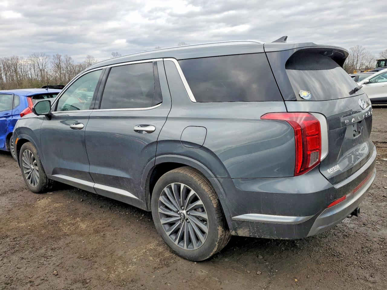 السلام عليكم
نوع السياره: 2024 HYUNDAI PALISADE CALLIGRAPHY

تاريخ المزاد:20/2/2026 
مده الوصول:من 70 يوم الى 90 يوم
السعر:حسب تاريخ المزايده
الضرر و المواصفات:حسب الصور المرفقه
حجم المحرك: 6 سلندر
نقل المتوفر : الأردن - جبل علي - مرسين 
للمزيد من المعلومات الحضور الساعه الرابعه مساء الى مقر الشركه الكائن في بغداد اليرموك مجاور محطه وقود اليرموك
او الاتصال على الرقم التالي
009647817770664
00962799619838
Falah Auto for American and Canadian Auctions


**إذا كنت صاحب هذا الإعلان وتريد حذفه لأي سبب، رجاءا أرسل رسالة إلى الدعم الفني**