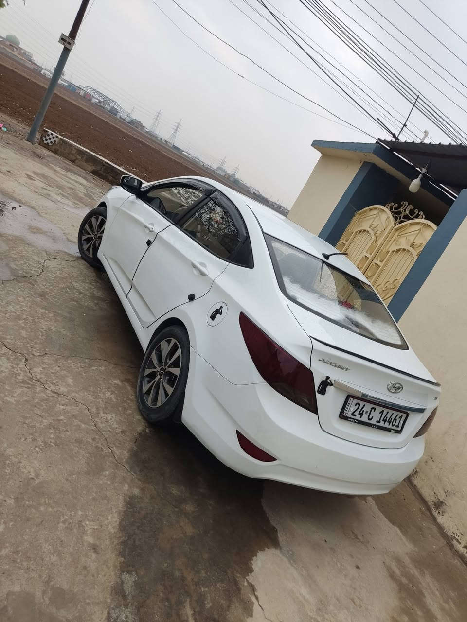 اكسنت موديل 2016
مكينه دوش 

رقم جديد 

هزه جديد 

سنويه جديد 

كوبون 

تبريد ثلج 

سقف وبورنامه 

الملاحظات مثكوره بل سونار 

بدون صبغ

السياره بسمي شرط التحويل 

السعر 125 رقم الهاتف ***********

السياره جديده
