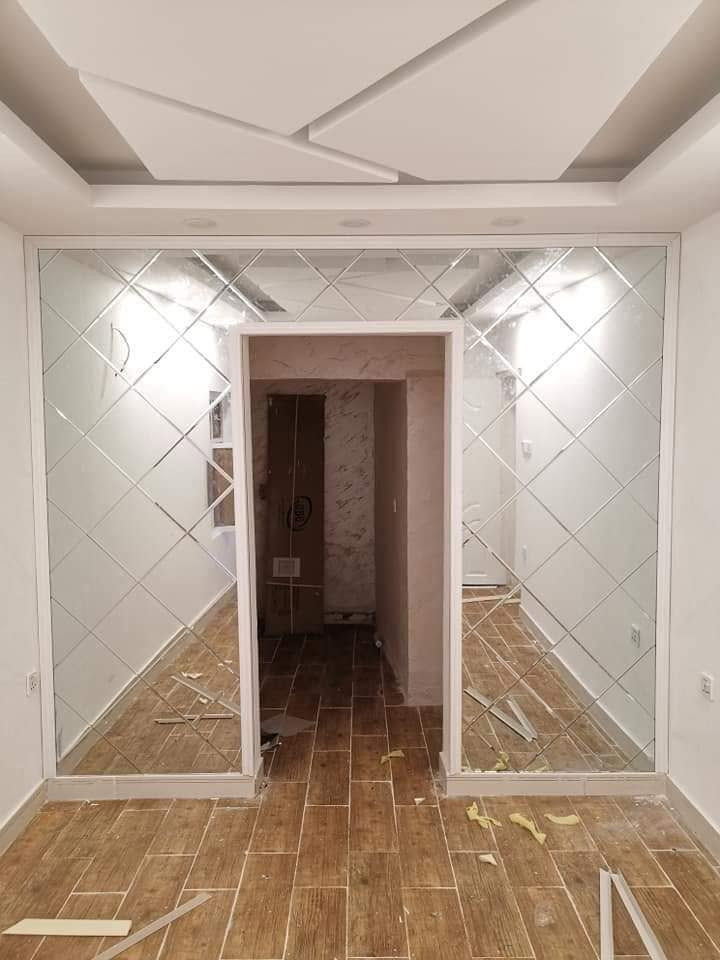 مقاولات ديكوراتي للعماره والترميم والديكور والنقوش المغربيه وتغليف جميع انواع البديل والورق وللاصباغ الداخليه والخارجيه معالجه وطلس باحتراف وتسليم العمل على الاناره وبمستوى درجه اولى
*********** واتساب
