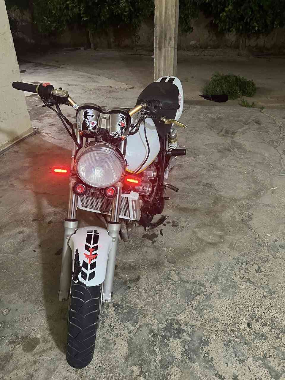 سلام عليكم للبيع سيبي فور 400 دراجه حلوا ما عايزه شي شلعه ومعدل خير من الله
سعر مليون وبيع محال لمو شراي لا يجي

مكاني تكريت عوينات
رقمي ***********
