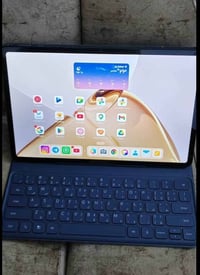 ايباد هونر باد 9 ذاكره 256 بل كارتون جديد و ويا كيبورد مكاني حله تفاصي...