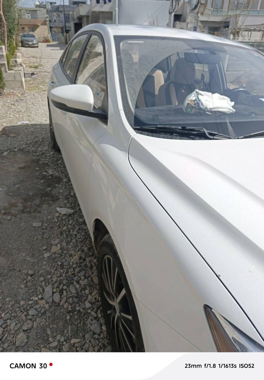 ئێمجی5 2025 شکڵ نوێ بۆ فرۆشتن تازە رەقەم کراوە کەم رۆشتو4000نیو رۆشتو نرخ115
***********
