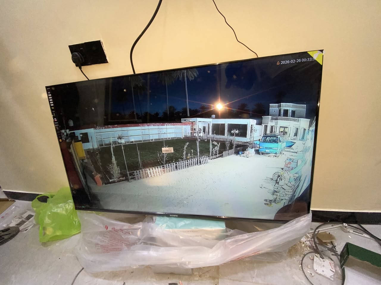 سكيورتي سنتر لكاميرات المراقبه العالم بعين واحده تراقب
عملنا في منطقه #البوعيثه تامين احدى المزارع بكاميرات 
داهوا الاصليه نظام انلوك حسب طلب الزبون الموقع مسلك مسبقا ولبعد المسافات تم استخدام محولات خارجيه لتعطي صوره واضحه بدون تقطيع تم استخدام كاميرات 2 ميكا صوت وصوره كلر فيو تم نقل الصوره بواسطه جهاز سبلتر وتقسيمها الى 3 شاشات وربط المنظومه على الهاتف والمشاهده 🌎
#تجهيز_تنصيب_اشراف
#للحجزاوالاستفسار_مراسله_الخاص
#سكيورتي_سنتر_الاول_دائما
#كشف_مجانا
#كاميرات


**إذا كنت صاحب هذا الإعلان وتريد حذفه لأي سبب، رجاءا أرسل رسالة إلى الدعم الفني**