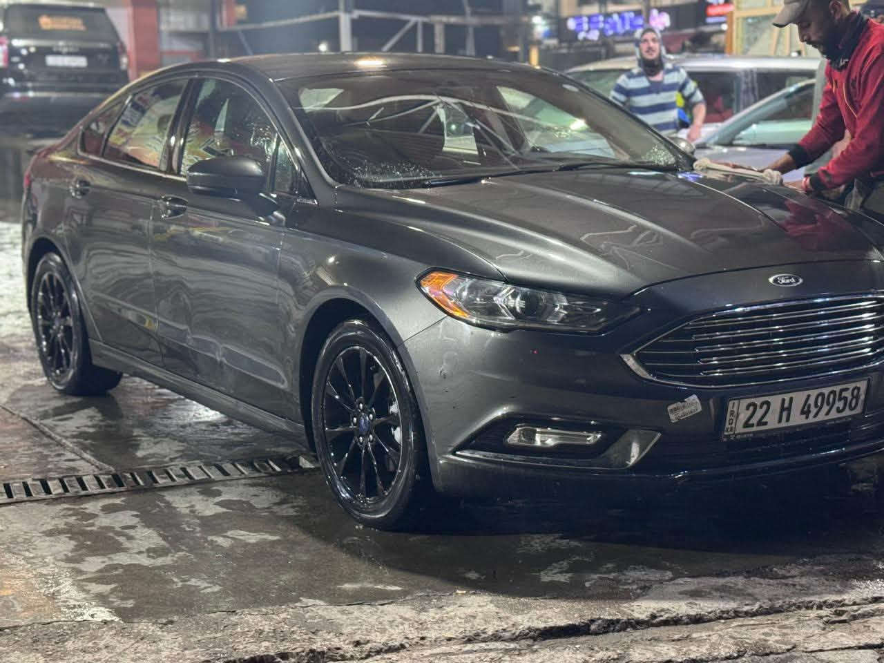 السلام عليكم
Ford fusion 2017 

للبيع ب 125 ورقة

محرك 2500 المرغوب

فئة SE 

شاشة كبيرة

كشنات كهرباء 

گير ماوس

السيارة وارد امريكي بدون حادث فقط الدعامية الخلفية 

بالعراق چاملغ خلفي جهة السايق وباب عكس السايق يرجعن بارد 

السيارة ماشية 222.000 كيلو قابلة للزياده

التواصل فقط واتساب على الرقم 

*********** 

السيارة رقم اربيل مكانها في الرمادي تحويل مباشر
