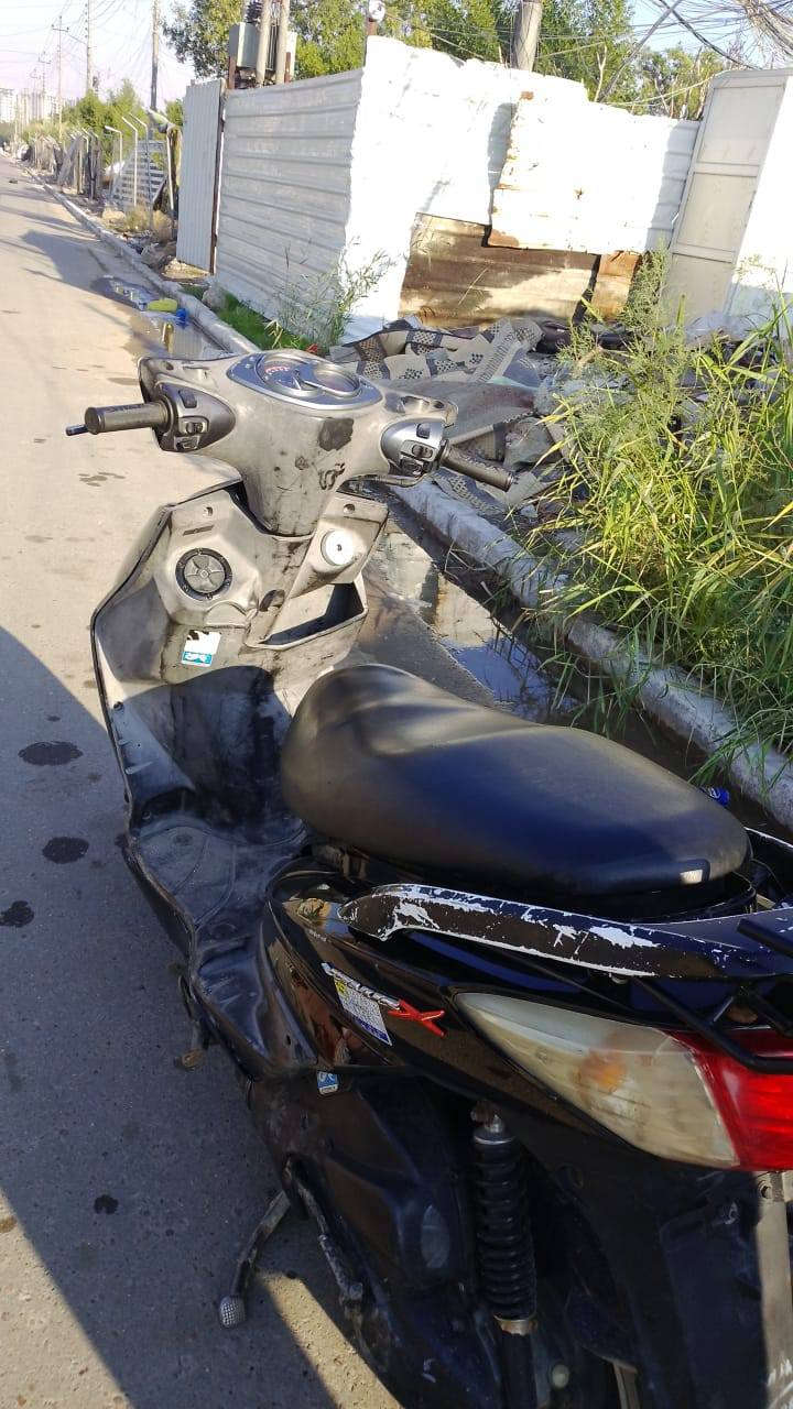 سكنكس فحل لت دراجه نضيفه ومتروكه كفاله عامه مكينه ناعمه لا عطل ولا شي مكان حي الجهاد سعره ٦٥٠ وبيه مجال قليل رقم الهاتف 
***********
