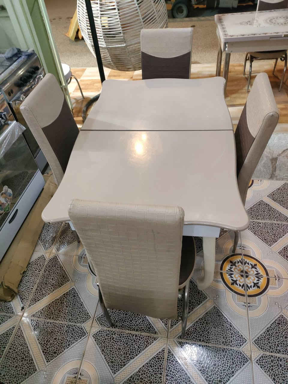 ميز طعام
مع ٤ كراسي
السعر 80
حي الشرطه مقابيل مجمع البيت الاوربي
‏‪078-297-00075‬‏ ابو نور


**إذا كنت صاحب هذا الإعلان وتريد حذفه لأي سبب، رجاءا أرسل رسالة إلى الدعم الفني**