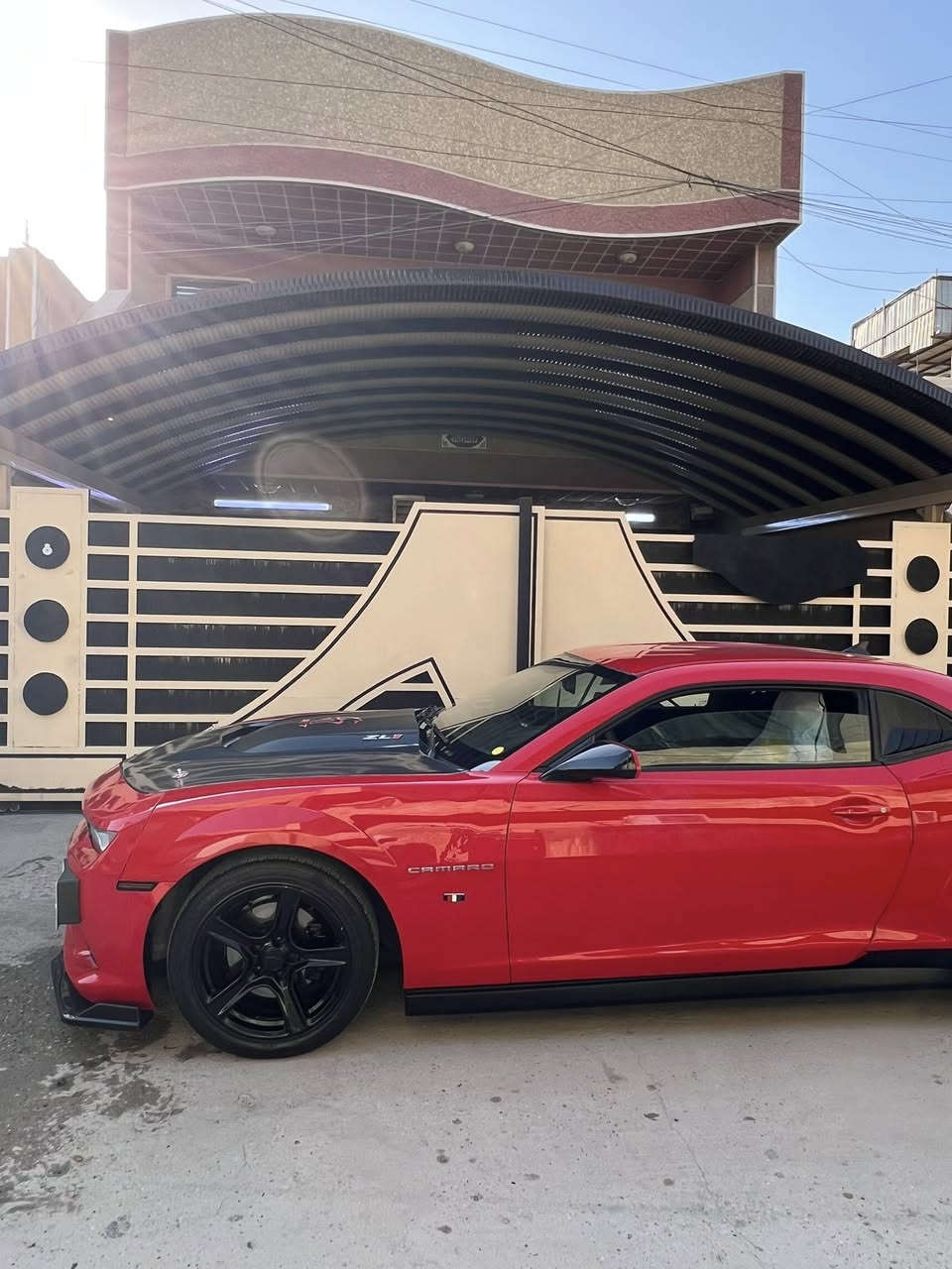 كمارو ٢٠١٤
سلام عليكم

انظف واجدد واحلا كمارو بالعراق
بيع بدون مراوس
السياره باسمي شخصياً رقم دولي
بيهه كزوز كلش حلو ٣ درجات
السياره كلش نظيفه 
موديل 2014
ماشيه 95
محرك 6 سلندر 
لون احمر 
كراسي كهرباء
تحكمات ستيرن 
شاشه اعطال 
تبريد ثلج 
صدر امامي خلفي نظيف 
سستم صوت 
شفتات سرعه 
شاشه 
ويل 18 
بجم زنون 
السياره كلش مميزه ونظيفه  
مكان السياره بغداد الجديده 

سعر السياره ١٠٥ ورقه 
بيهه مجال جداً قليل

*********** واتساب
