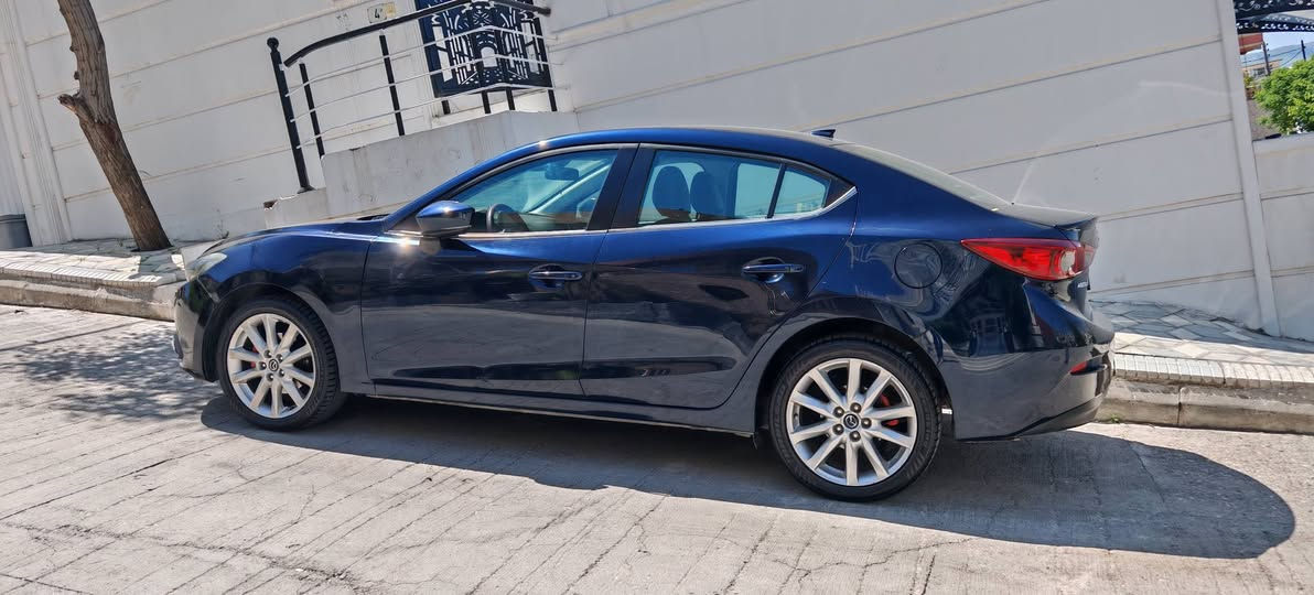 مازدا 3 2017 تۆرینگ
مواسفات فوول
3 مۆدی سپۆرت - عادی - ئۆتۆماتیک 
سلاید ڕادار داتاشۆ 
 بەسمە  تحدید سورعە 
برێک بەسمە ئاوێنە کارەبا 
کوشن جلد و هیتەر ویل کرۆم 
سێپارچەی پێشی لەگەڵ درگای سەکن بۆیاخە
مواسەفات ئەمریکی 

0770 099 2121 
0750 121 0017 السليمانية, العراق
