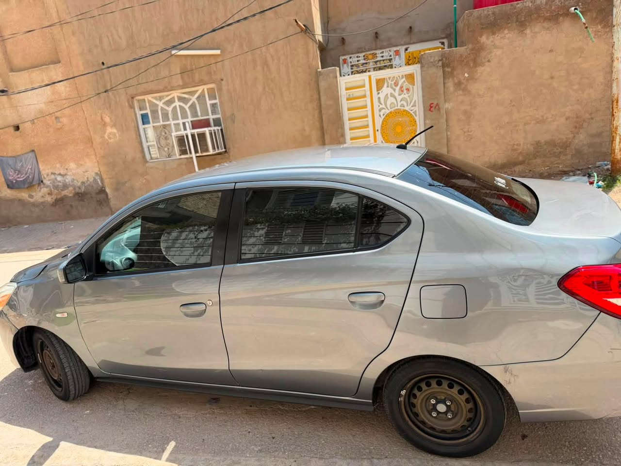 مستعجل على بيعتهااا وبلاشي للجناي 

مسيو بوشي ميراج 2020 الساياره جاهزه 

كير محرك مكفولات

صاحب السياره ***********

مكلف بلنشر
