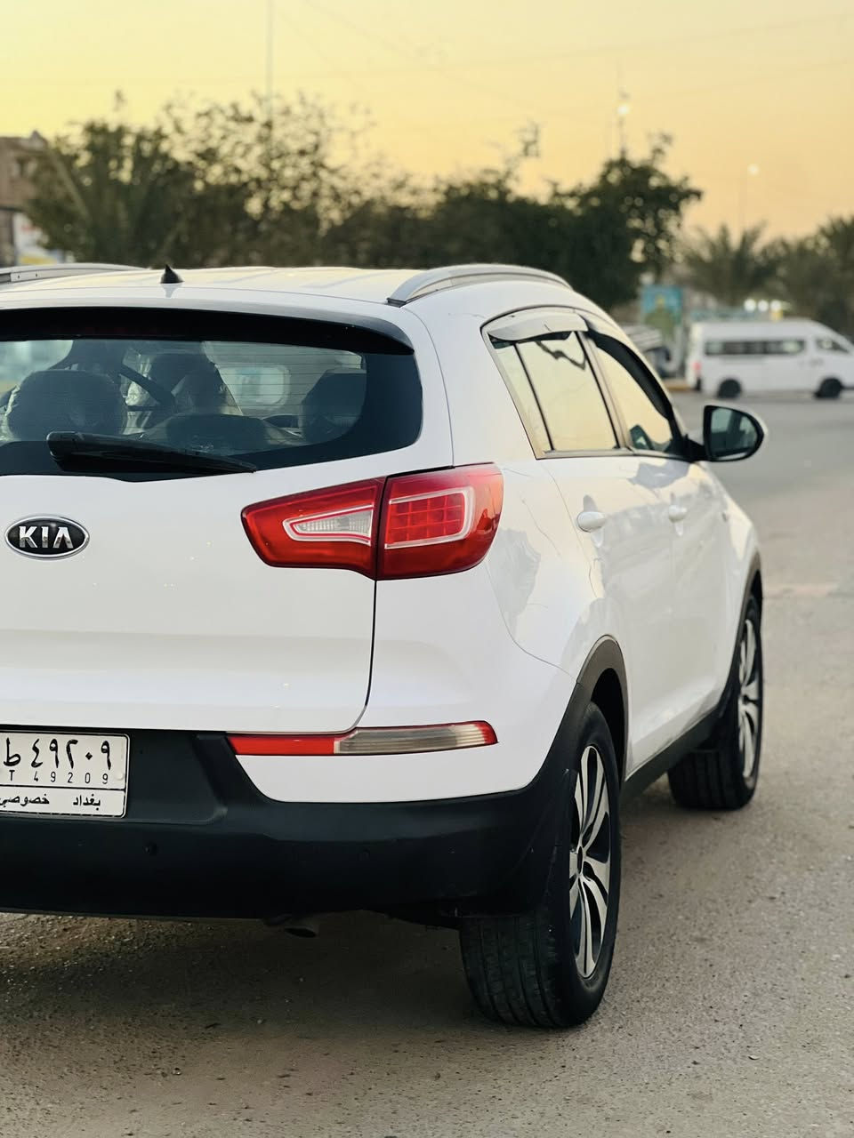 السلام عليكم سبورتج ٢٠١٢ خليجي 
مكفوله كفاله عامه من الصبغ
مكينه 2000دوش 
رقم بغداد 
المكان بغداد
السعر ١٣٩
***********
