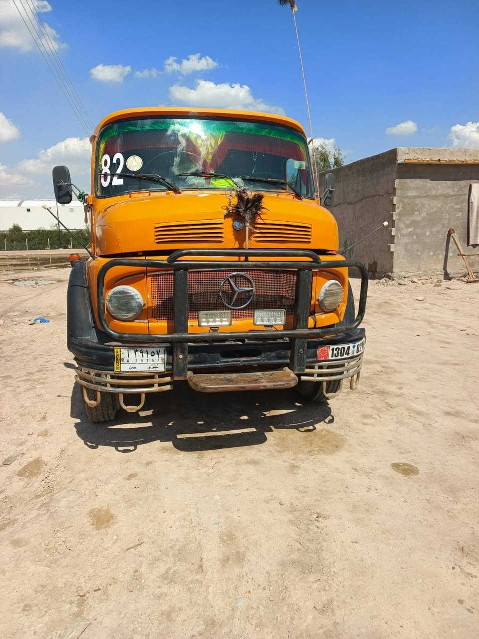 سلام عليكم ابردين للبيع مديل ٨٢ عشراوي مكفول كفالة عامل رقم نينوى مكان كربلاء السعر ٢٨ وبيه مجال رجان الموشراي لايخابر ***********
