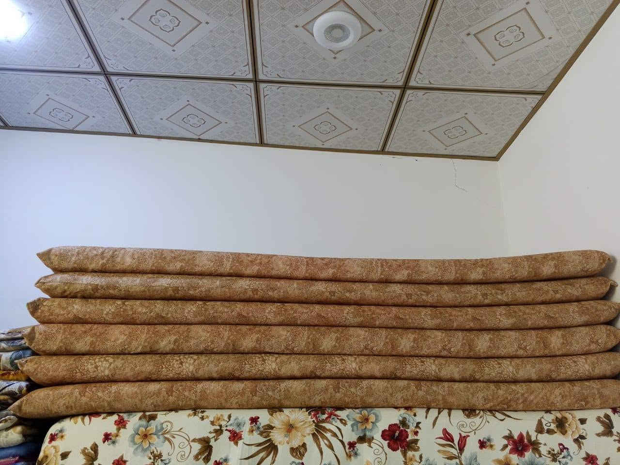 للبيع دواشك مستعمل قليل ،
طولة:  175cm العرض:  70cm
عدد 6 سعرها 40 الف
حي ميسان،  ‏‪0784 520 5366‬‏
