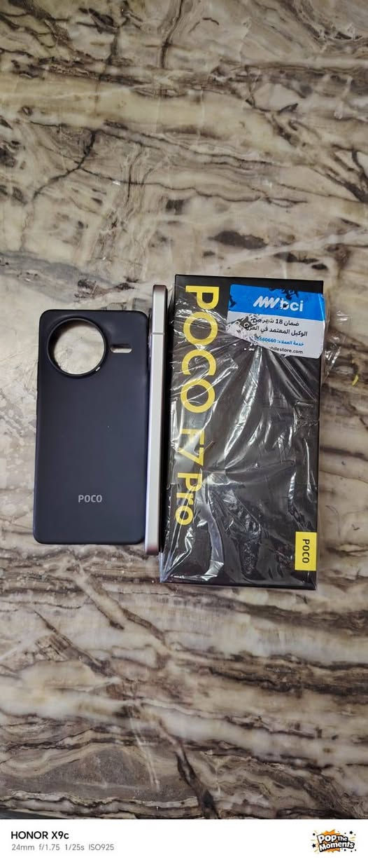 السلام عليكم
👑جهازPoco F7 pro 👑
                بوكو  F7  برو
مثل ما تشوف نضافتة 100/100 كلش نضيف مكفول من الشخط أو الضربه أو حته الخدش جهاز وكالة حاله حال الجديد كلش محافظ عليه
شويه من مواصفاته 
ذاكره 512💾 عشوائي 12+12 يعني يصير24 رام نوع الذاكرة DDR5 X
شاشة جدا قويه WQHD+ كلش ممتازه
الجهاز مقاوم للكسر🦾 وضد الماء💧120فريم
كاميرات🎥 جدا ممتازه فديو يصور 4K🎥 عليه 60 فريم و 8k عليه 24 فريم معه تثبيت بصري ممتاز و تقريبا 20X
🔋🪫بطارية 6000 ملي اب و شاحن90W 
كلش سريع ⚡اقل من ربع ساعه يفول شحن⚡
معالج🐉 8Gen3 🐉معروف و جدا قوي 120FPS
صوت جدا مواضح دولبي اتموس 
الجهاز كامل ملحقات الاصليه الكارتون و الشاحن و الكفر السلكون 
الجهاز وكالة يا شباب الجهاز وكالة BCI مثل ما موضح بالصوره ضمان 18 شهر و الجهاز داخل الضمان هم 
عنواني النجف الاشرف 
رقمي: ***********
السعر خاص
