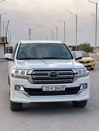 تيوتا لاند كروز vx.s 5.7 اصل  كفاله عامه  موديل2016 فول مواصفات للاخير...