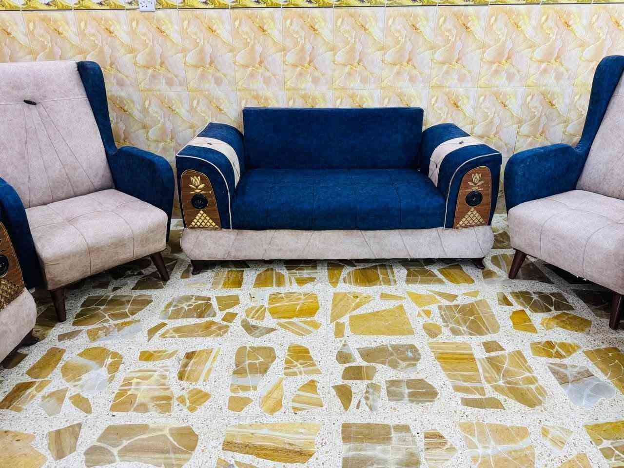 تخم للبيع تزكام تركي تكمه مودرن كلش نضيف 10مقعد السعر 175وبي مجال العنوان كربلاء حي العامل يوجد توصيل داخل كربلاء الستفسار***********
