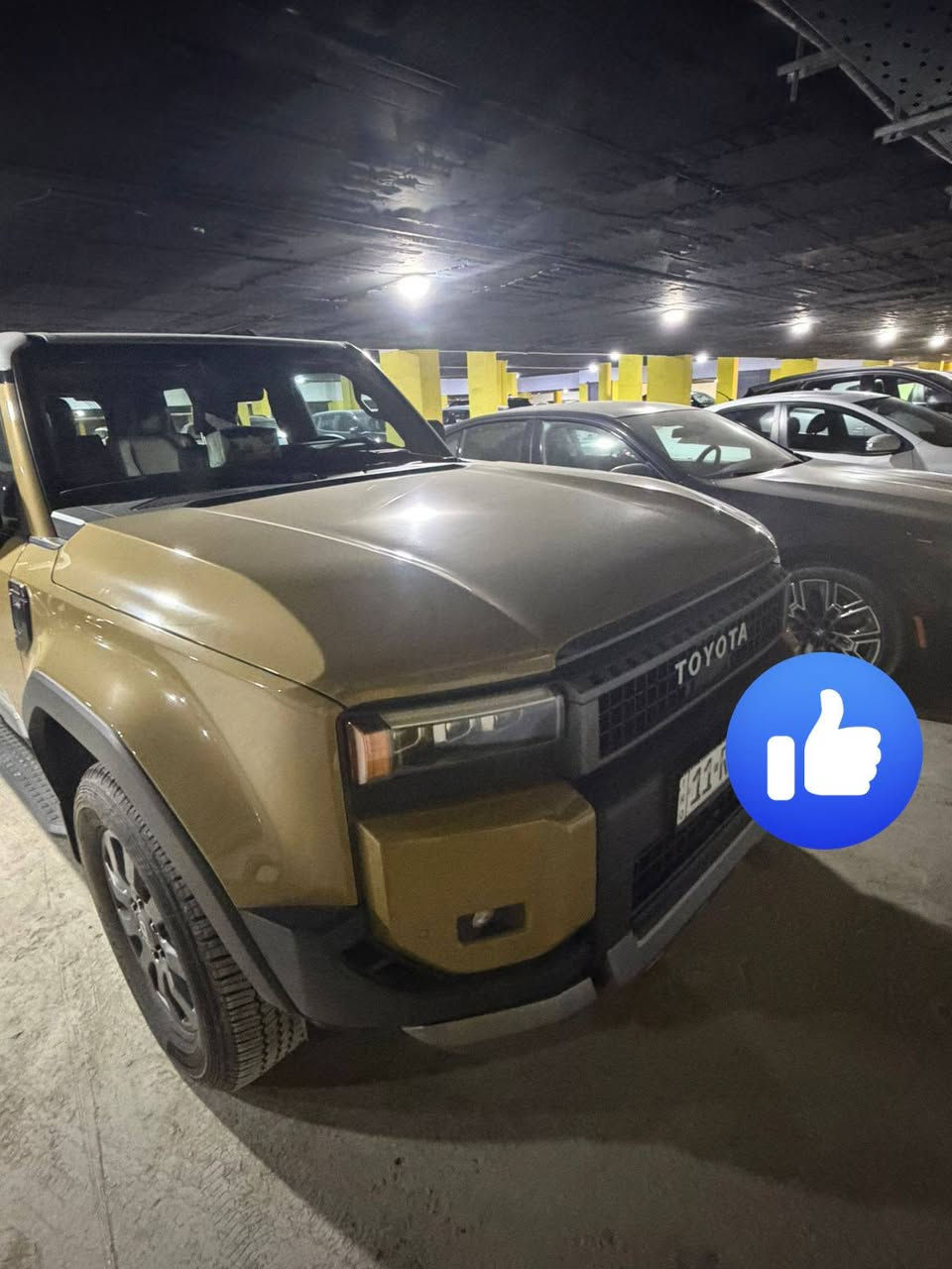 السلام عليكم برادو ادفينجر فول مواصفات  ضمان ساس سعرها بلشركه بلا رقم راح انزله اني سيارتي زيرو مرقمة جاهز بغداد لونين وعليها تآمين بمليونين سنة كامله من البارحة ضد الحرائق والحوادث
للبيع ب٩٠ مليون وبي مجال
للاستفسار 
***********
