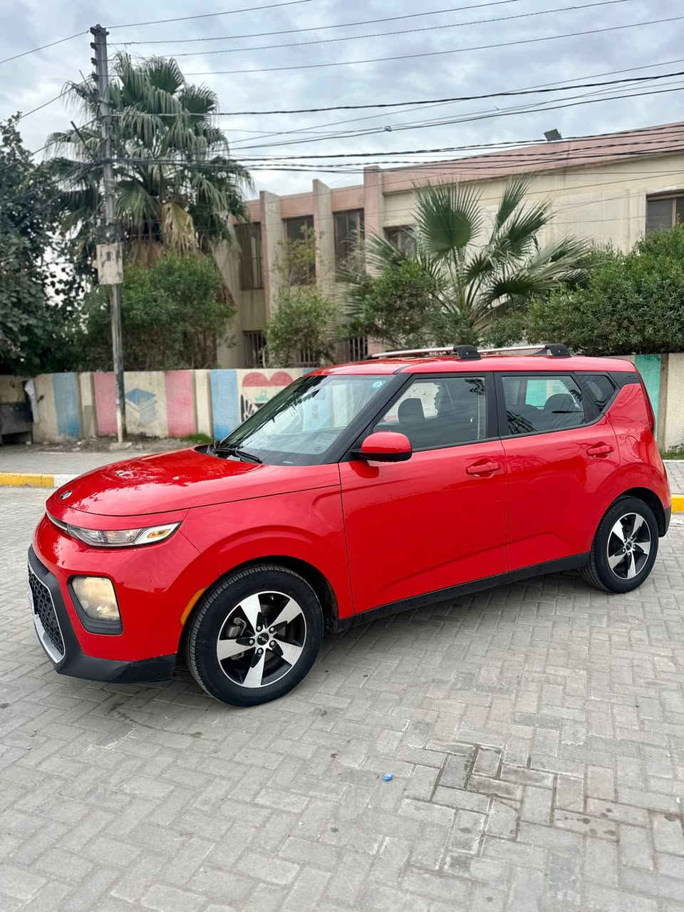 كيا صول للبيع 2020 بأسمي بغداد
محرك الفين دوش السيارة بدون ضربة بدون ايرباك ماشية 48 صور التقرير مرفقة بالمنشور مكاني بغداد السعر 130$ وبيها مجال 

***********
