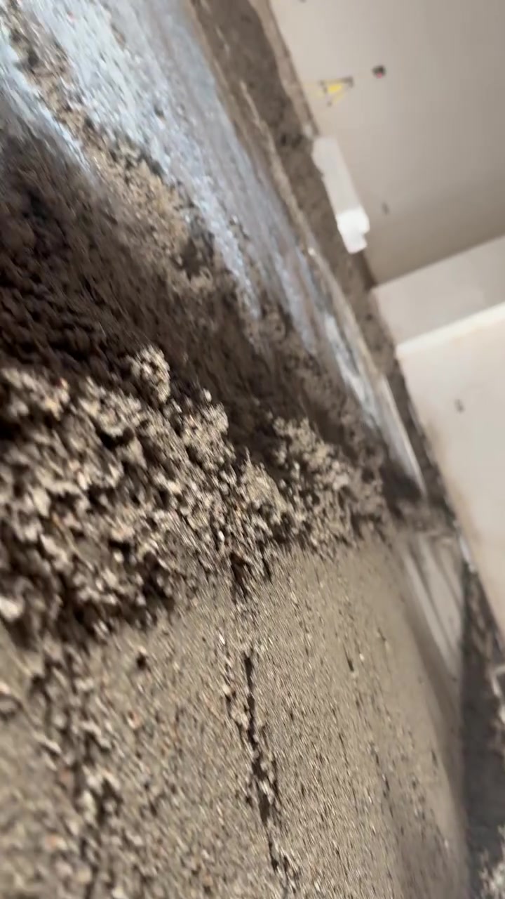 إسلام عليكم كادرتصفير ارضيات  متفرغ للعمل داخل بغداد وخارج بغداد  لل استفسار ع الرقم ***********ابو درع
