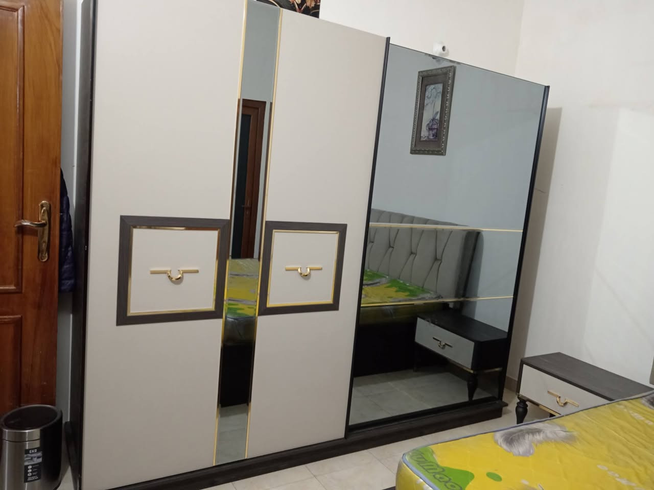 غرفه10قطع للبيع نظيفه جدا مكانها حي الجهاد مليون وربع وبيها مجال للشراي وياها الدوشك


**إذا كنت صاحب هذا الإعلان وتريد حذفه لأي سبب، رجاءا أرسل رسالة إلى الدعم الفني**