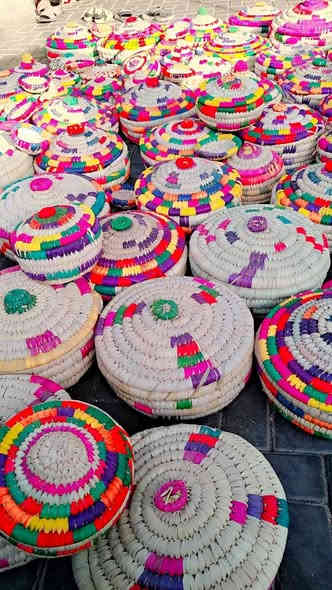 توفر جدر خبز كليجه ومعجنات شغل خوص درجة اولى حجام مختلفمه وسعار مناسب توصيل لجميع  داخل بغداد ***********
