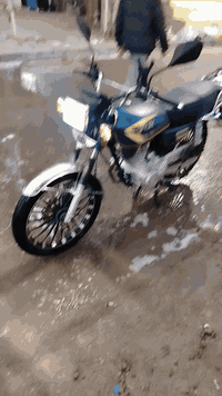 سلام عليكم شباب دراجه للبيع ما صار 5اشهر من اشتريته جديده من الوكيل مستعجل على بيعته وباقي شهر على ضمان شركه قفله 850تواصل واتساب فقط ***********
