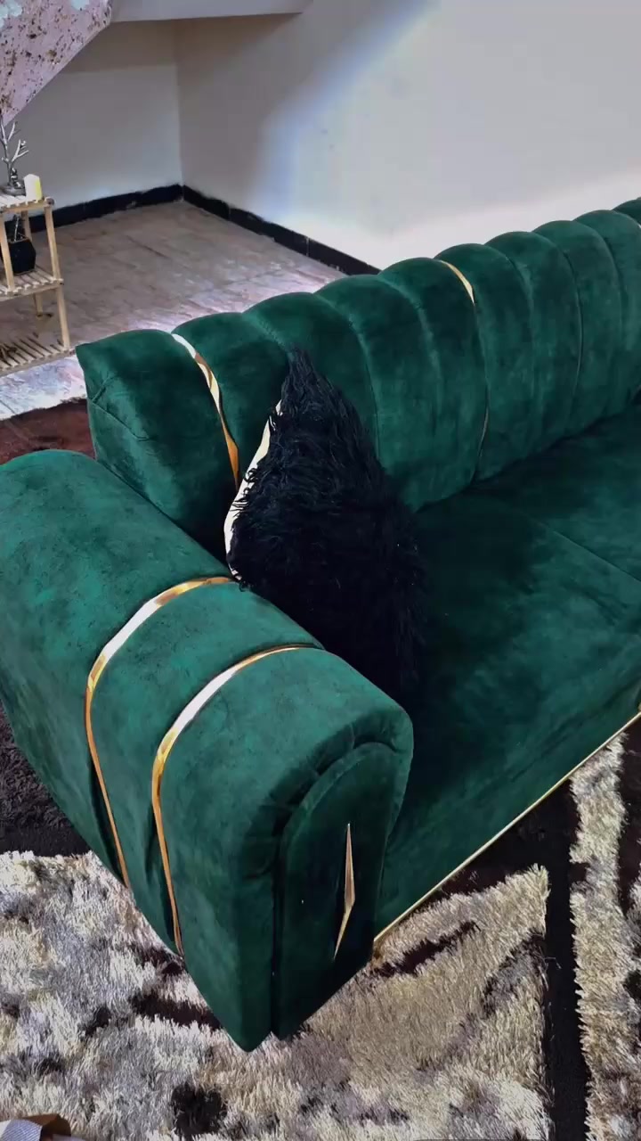 ديوان للبيع نضيف استخدم 4 اشهر فقط السعر300 فقط


**إذا كنت صاحب هذا الإعلان وتريد حذفه لأي سبب، رجاءا أرسل رسالة إلى الدعم الفني**