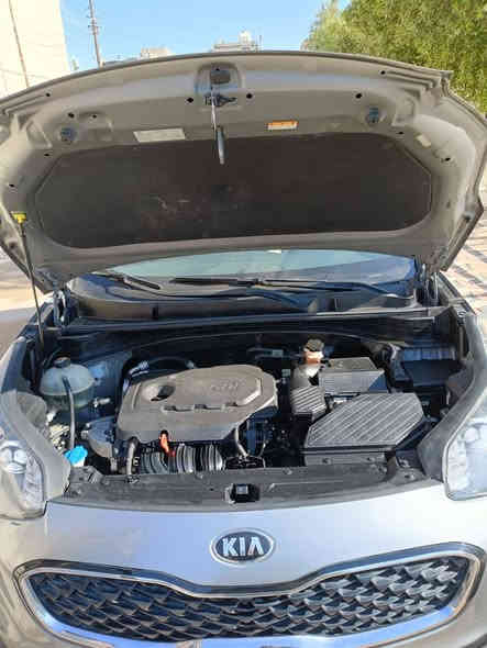 كيا سبورتج 2020 وارد امريكي حادث جاملغ وباب خلفي بجم بلادي مكينة 2.4 ماشية 40 كير ومحرك مكفول شاشة كاميرا خلفية كشنات مخمل سعرها 180 وبيها مجال مكاني بغداد الامين الثانية ***********
بيع فقط بدون مراوس
