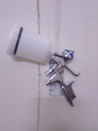 متوفر مسدس رش صبغ سيارات تصدير اوربي  السعر ٧٠ الف و يوجد توصيل جميع ا...