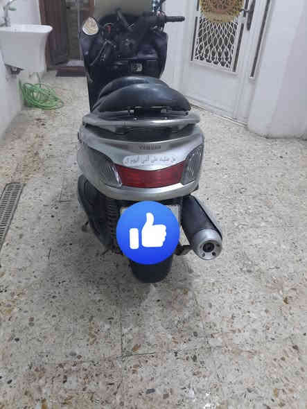 السلام عليكم ماجستة مرقمه سنويه جديده  للبيع الدراجه كامله مكينه مكفوله كلشي شغال مابيه اي نقص السعر 15$ وبيع مجال المكان مدينة الصدر الرقم ***********
