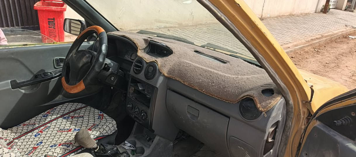 سايبة ١٢ مكينة شادلها جديدة بس الحدادية تعبانة رقم ذي قار بون راعي السعر 8$ مكاني نجف


**إذا كنت صاحب هذا الإعلان وتريد حذفه لأي سبب، رجاءا أرسل رسالة إلى الدعم الفني**