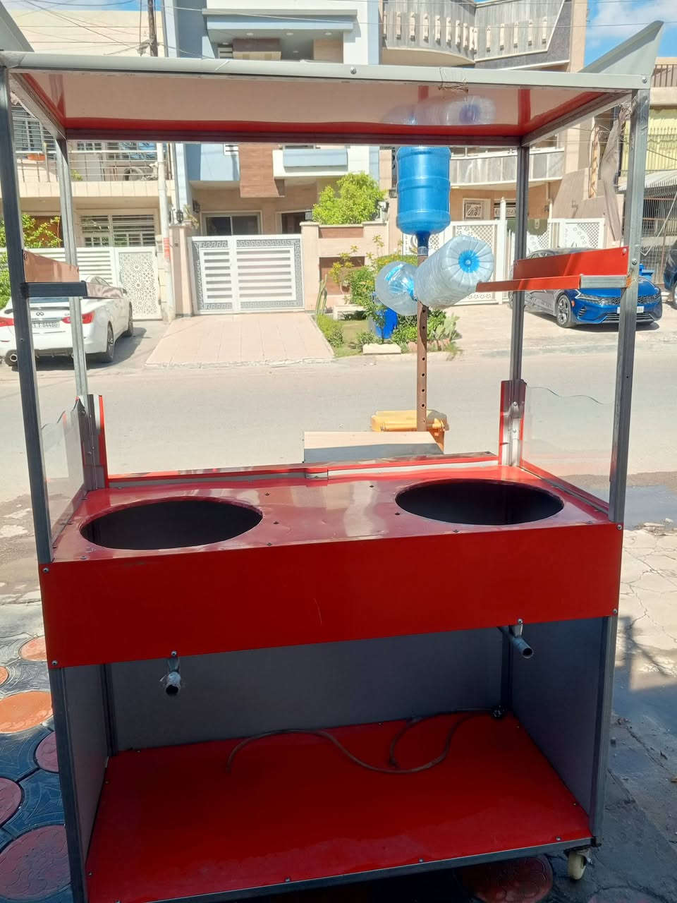 سلام عليكم عربانه للبيع مستخدمه شهر  مع جدرعدد 2كافه اغراض العربانه متوفره السعر 150 الاتصال على رقم ‏‪***********‬‏ عنوان حي جامعه شارع الجمعية الكبيره محطة الواحه قرب خدمات زيوت الملك
