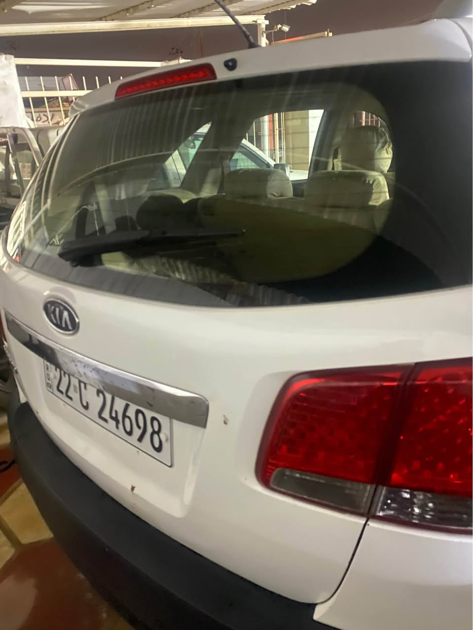 السلام عليكم للبيع كيا سورنتوا موديل 2012 خليجي 4سلندر 2400السيارة بيهه بارد خفيف بل جاملغ الامامي والباب الخلفي وموضح بل سونار سياره جاهزه رقم اربيل الجديد تريد تحويل تريد وكالة سعرهه 143 السيارة جاهزه من كلشي قبل شهرين داخلة هزه مكان السيارة ديوانية *********** ديوانية, القادسية
