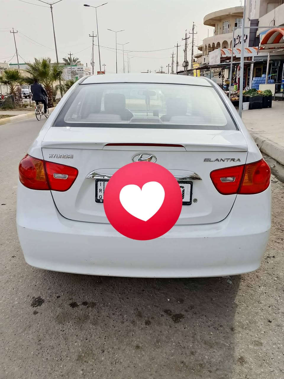 السلام عليكم  سياره الانتر للبيع موديل 2011 خليجي    
مكفول من ضربه صبغ بس بيه اشخوط بلباب خلفي ابينه بل صوره مكينه 1600 رقم سياره ديالى  مكان سياره ديالى بلدروز  رقم الهاتف ***********
