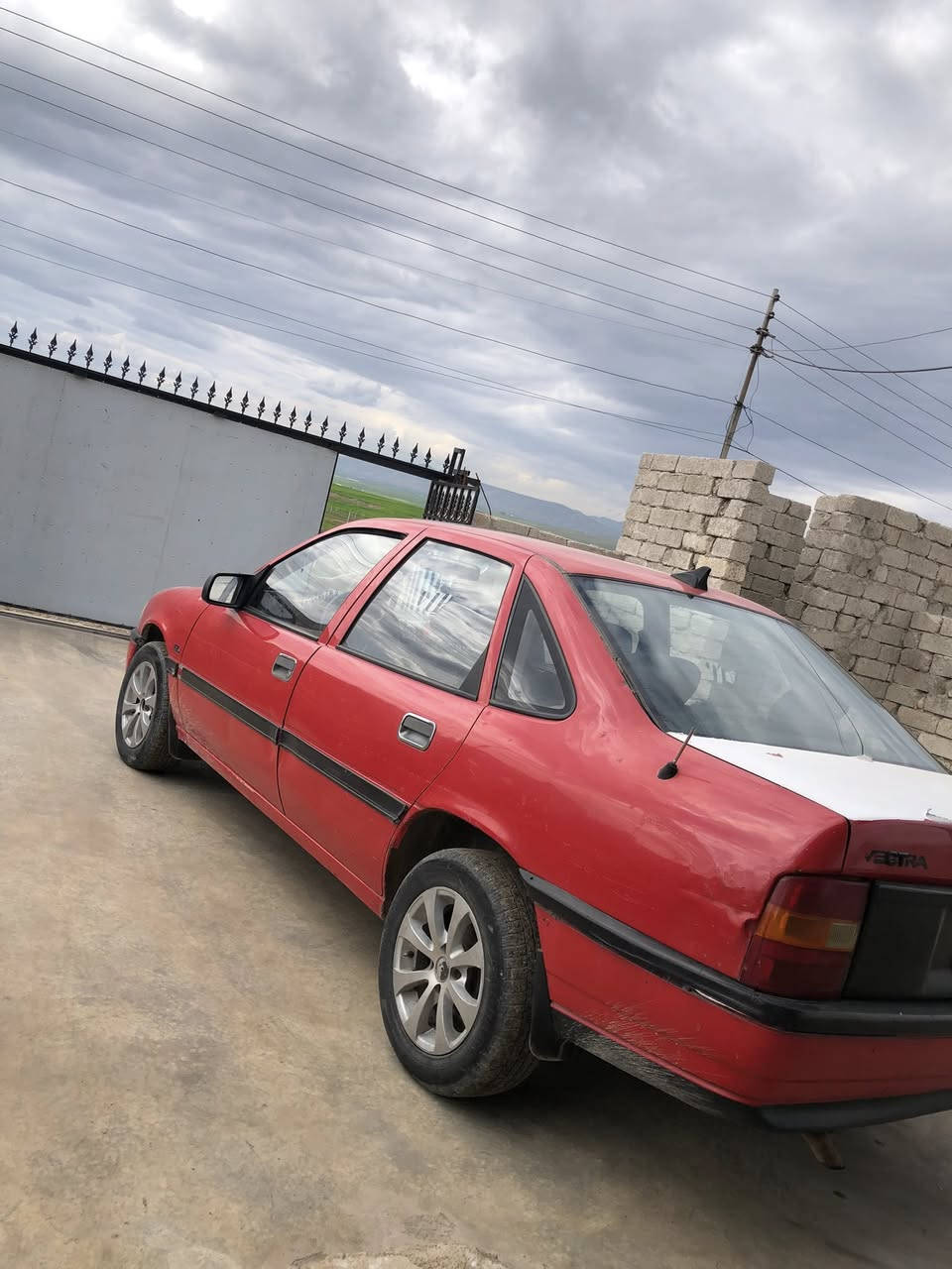 فكترا مودل ٩١ شرط تحويل وكاله. غرامه ٣٩٠الف.  بدون صبخ بدون زربه. سعر ٣٢مجال. رقم هاتف. ***********
