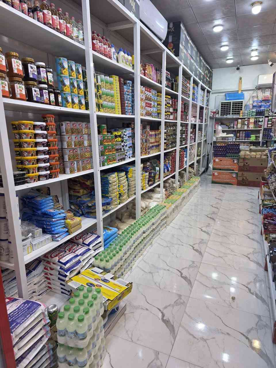 اسواق للبيع مكان كوفه علوة الفحل شغل وبضاعه وترتيب ***********
وايجار بلاش ٣ محلات ومخزن
