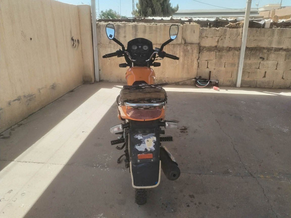 سلام عليكم سايم لبيع موديل 16نضافه خير من الله يرهم بيع يرهم مراوس بسايم توصل ***********
