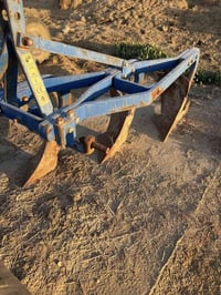 فداف ثلاثي ١٢ • جديد • سويتر إيراني