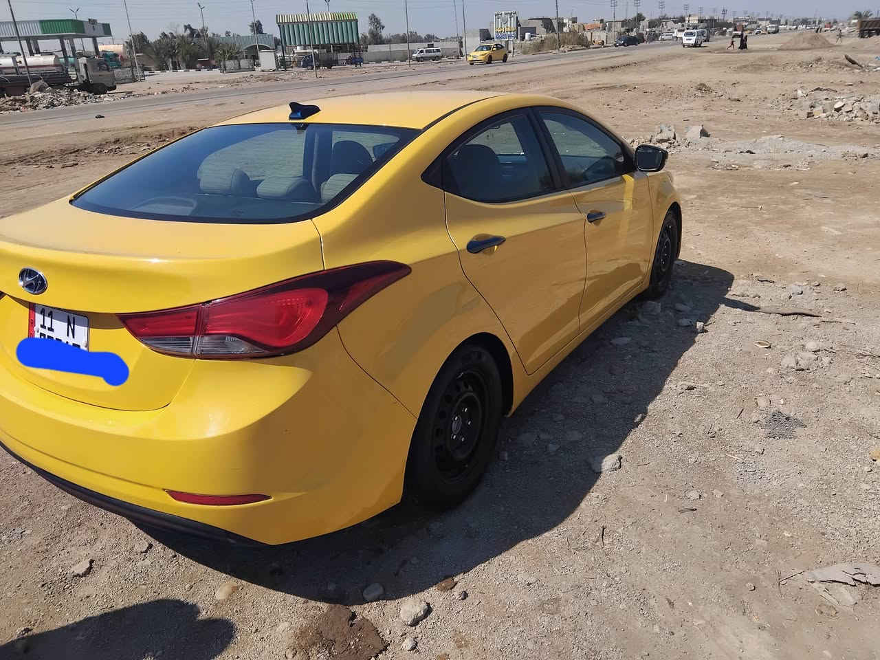 سلام عليكم انترا موديل 2016 وارد أمريكي  رقم بغداد سونارهة موجود ضربتهة بصيطة بل جنطة سياره خير من الله نضيفه بشكل سعر 117  او بيهة مجال قليل    ***********
