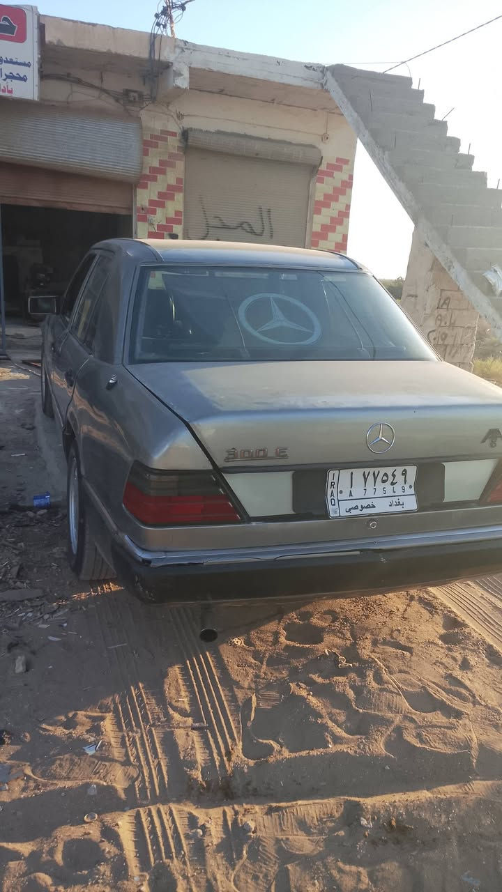 مارسيدس للبيع 300Eمحرك بلاد عنكبوت تبريد السعر 45الاستفسار ***********
