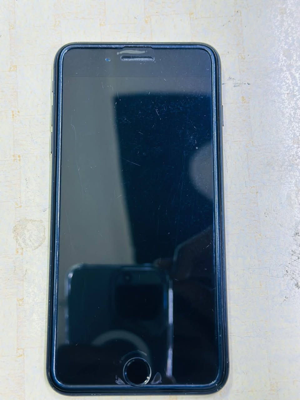 جهاز ايفوان 7شرط مامفتوح الذكره 32
سعر 80مكاني موصل جانب الايمن


**إذا كنت صاحب هذا الإعلان وتريد حذفه لأي سبب، رجاءا أرسل رسالة إلى الدعم الفني**