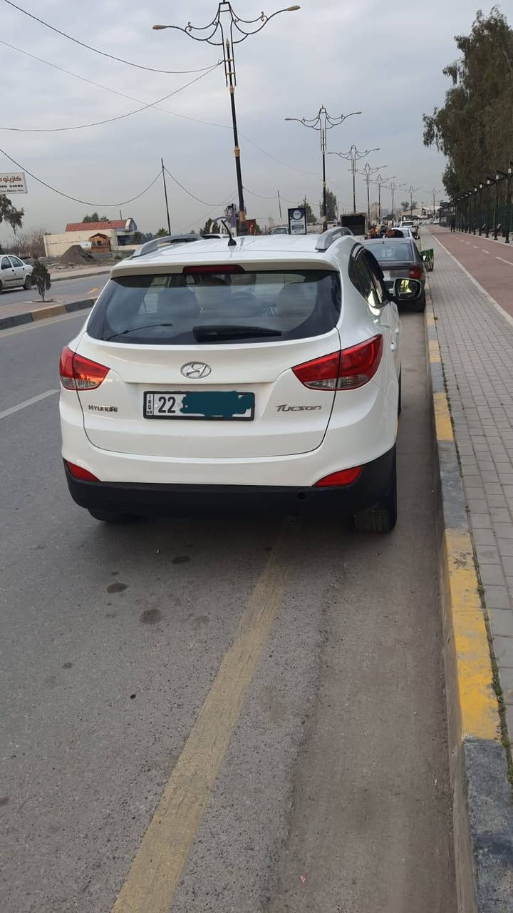 السلام عليكم
توكسن موديل  2011 بدون صبغ 
 محرك وكير مامفتوح
 رقم اربيل
 السيارة حيل  نظيفة
السعر ١٤٠ ورقة
المكان الموصل 
للتواصل على الرقم 
***********
