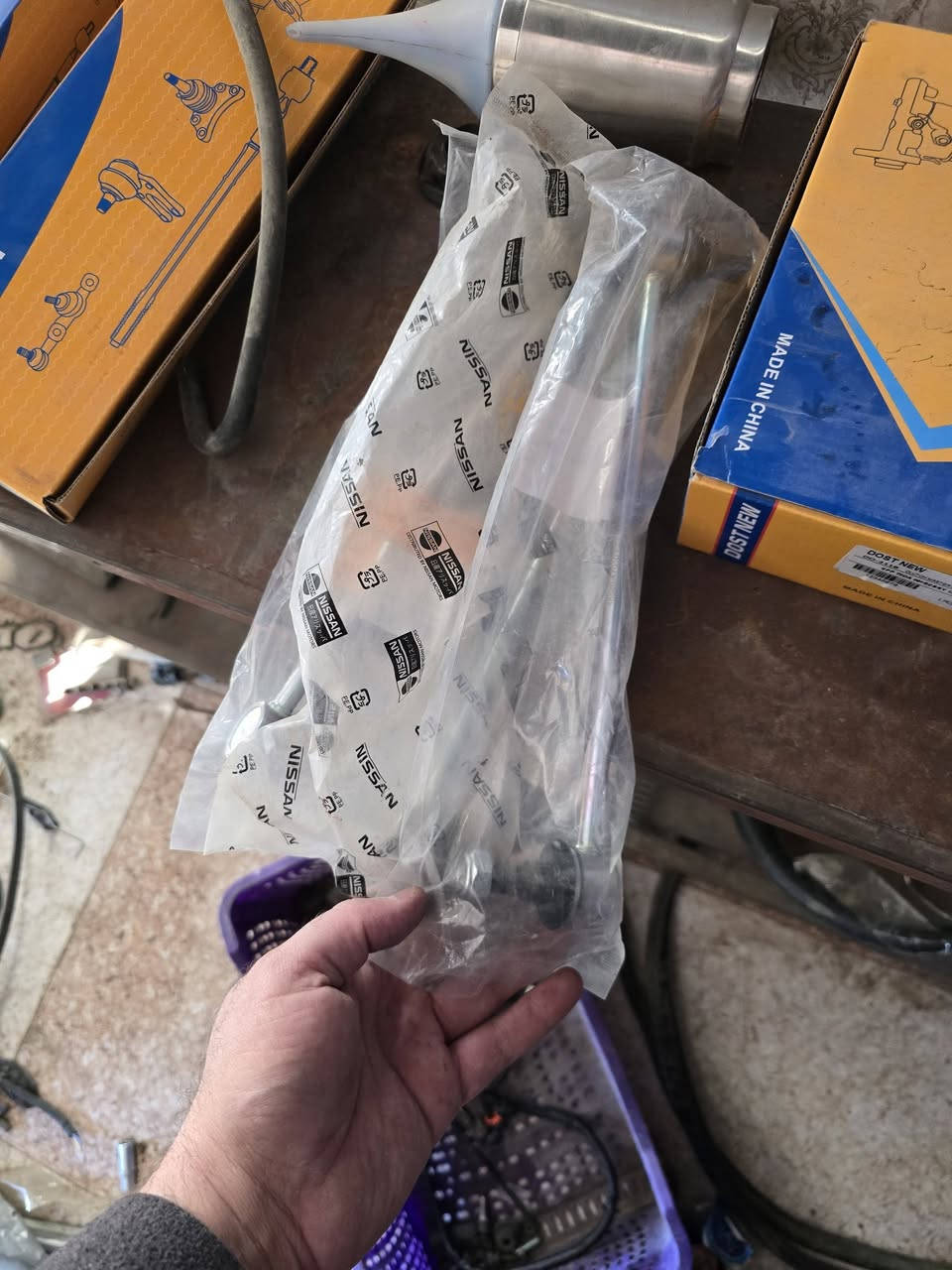 تك لايت تفصيخ ٣٥ بس سائق 
بك لايت ٤٠ بس صفحت سكن
بدنه ٢٠
تانكي بانزين ٧٠
مروحه ٢٥
راديتر ٢٠
يده لايت ٢٠
قبق راديتر ٥
ولف حماوه ٥
سلف ١٥
زاويه ركن جام ١٠
دعاميه اماميه ٧٠
دسكات اصلي ٢٠
شمعات ١٥
اذان الطويله ١٥
اذان هيدروليكيه ٣٥
فلتر شوته ٥
بوش فرام ممه زوج ٢٠
طوافه فيرسا ١٥
كل الغراظ عليه تخفيظ 
***********
