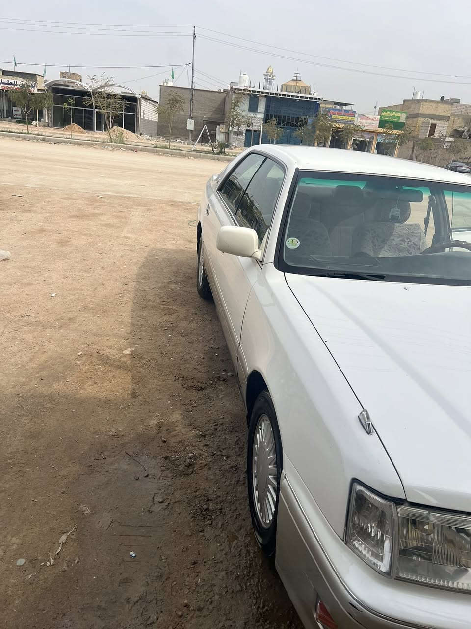 سلام عليكم راس الثور مكينه فيفيتي 3000فيشتين سياره كفاله عامه من الضربه مكينه وكير وحداديه وتخم تاير جدد سياره مال جناي رقم نجف السعر 100وبيه مجال بسيط 
رقم تليفون ***********
