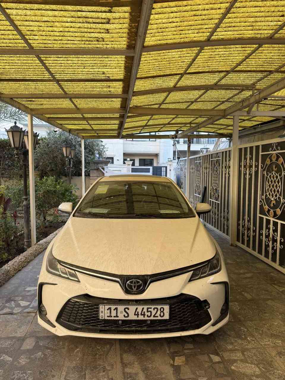 السلام عليكم للبيع 

كورلا 2025  زيرو شكل خليجي هايبرد مكينه 1800 علامه سوده HEV   شحن ذاتي    مكفوله كفاله عامه 
‎المواصفات 
مكينه 1800 هايبرد شحن ذاتي 
سلايت 
كراسي جلد اصلي+ دركة جلد وحياكه  
رادار + تحديد مسار طريق + قيادة ذاتيه 
قرائة علامات الطريق المرورية
بصمة تشغيل + دخول ذكي  يدة الباب
هاندر بريك بصمة + اوتو هولد 
 بطاين بوب حياكه  مطرز 
كيجات ديجتل 
شاشه مسجل +تبريد بيانو + كامره خلفيه دوارة + كار بلي 
تبريد قطعتين 
لايت زينون عالي ناصي + بروجكتر لد زينون + لد صباحي زينون+ بكلايت لد 
 حساس اطار + حساس مطر + حساس لايت داينمك عالي ناصي اوتو 
ايفو مود + مود درايف + مانع انزلاق 
تحكم  الستيرن كامل مع كروس سرعه
 ايرباك عدد 10
ويل كب  حجم 16 
مكانه بغداد المنصور

***********
