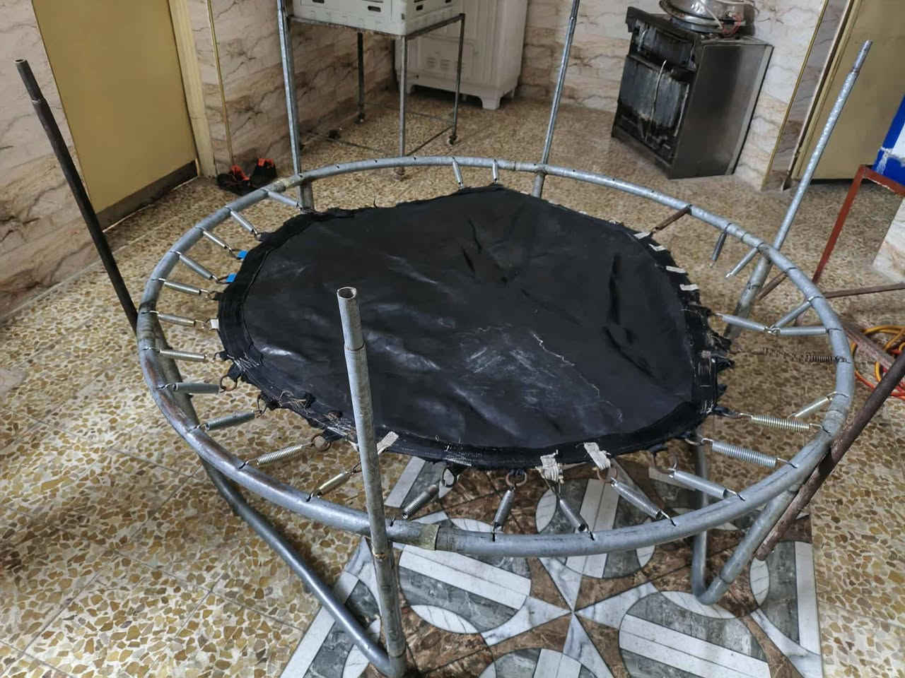 متاح ديادي للبيع ٤ نفرات وملحق نطاز
السعر 225 وبيها مجال للطيبين 
للستفسار الاتصال على الرقم ***********
