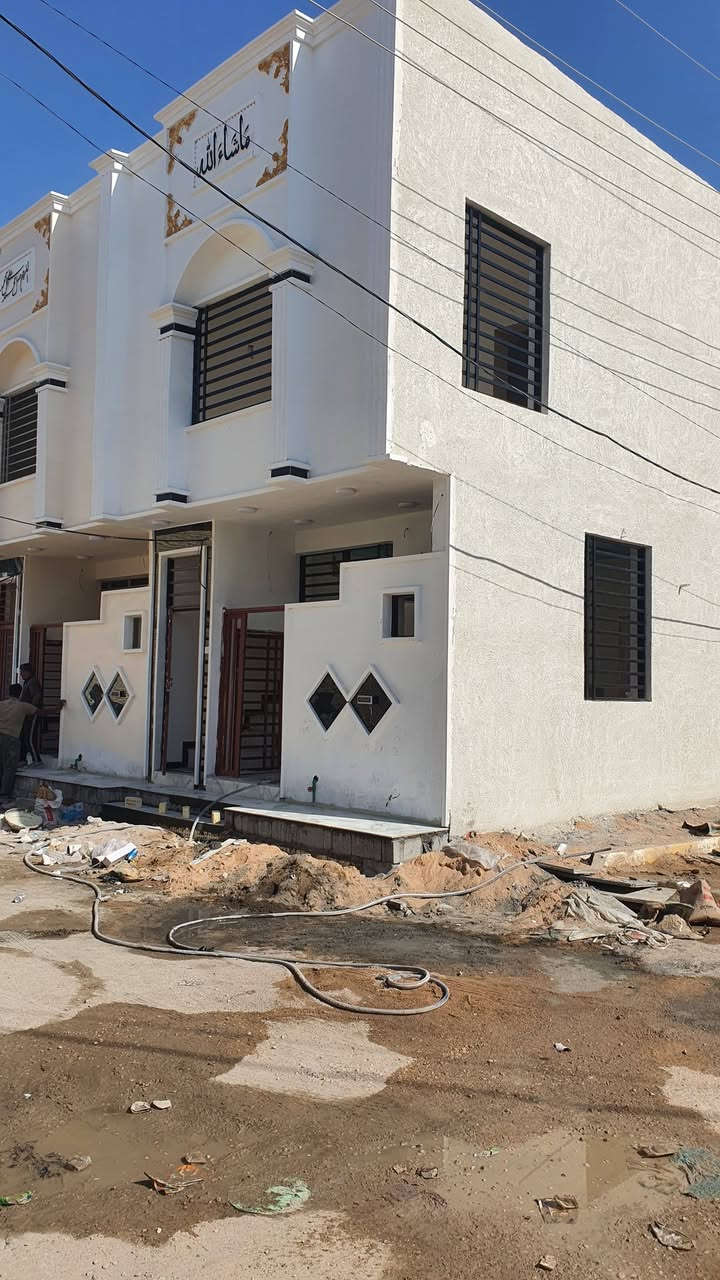 للبـــــــيع مشتملات مساحه ٥٠م طابقين بناء حديث خدمات كامله عنوان كربلاء مجمع عين الحياه الجاير الاستفسار ***********
