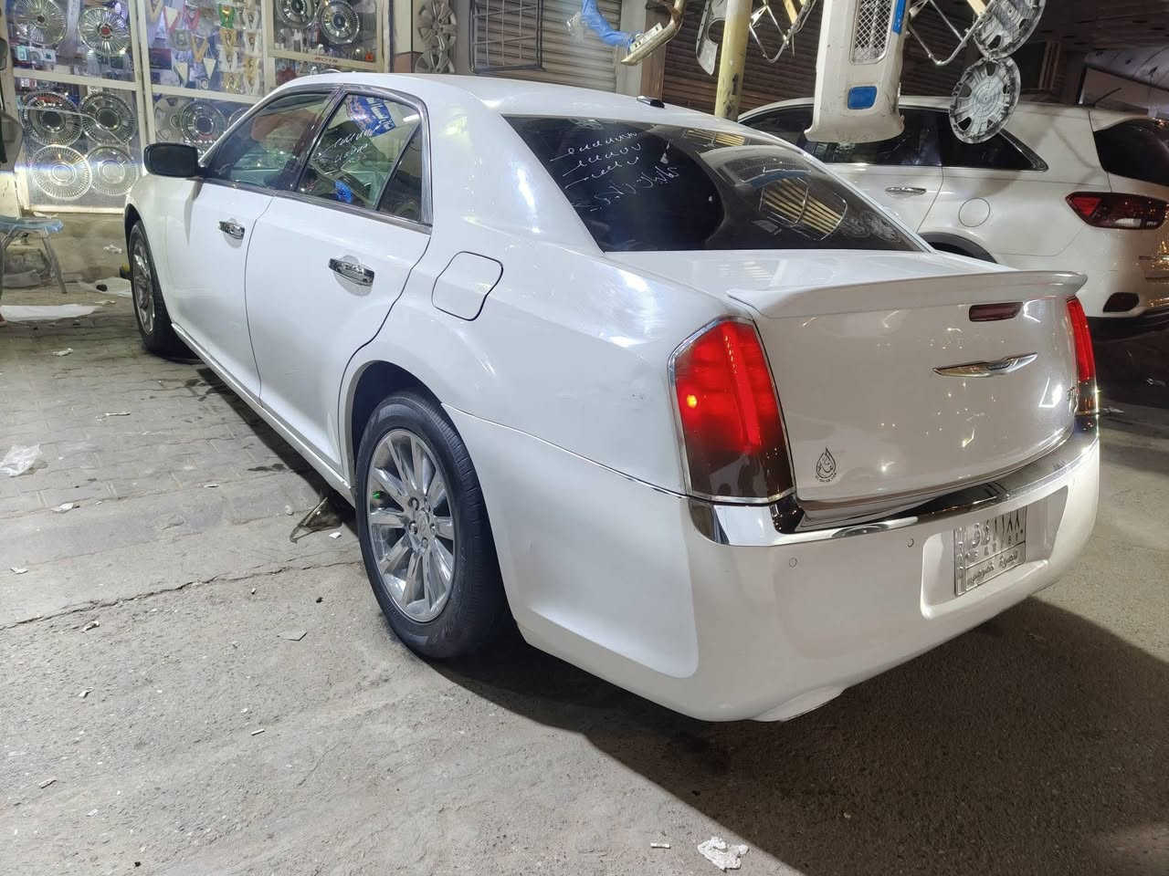 اوباما موديل 2012رقم بصرة سيارة خليجيه دواخل عسلي مكينة 3600شاشه جبيرة كير مكينة  حدادية تخم تاير تبريد ثلج سيارة جاهزه ويل كروم بيه ٣قطع صبغ سونارهه بلنشر عنوان السيارة ميسان  السعر 147رقم ***********
