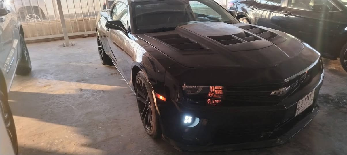 كمارو فول مواصفات
موديل 2011
بدون اي ارباك فول مواصفات
فتحه
عرض الكيجات ع جامه
حساس خلفي بلادي
دمام بلادي
فتحه
كيجات 
كشنات جلد مع كشنات هيتر وكهرباء
مكينه 3600هستوه مشدوده
سونار مرفق مع الصور مكفوله من اي دواخل
رقم بغداد
مكان الكوت
سعره 80وبيه مجال
رقمي ***********
